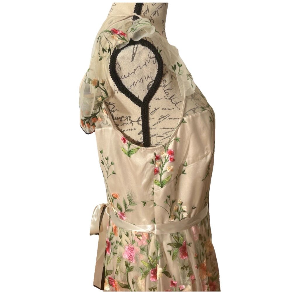 Tahari Dress Spring Summer Flower Embroidery Cold Shoulder - Picture 9 of 16